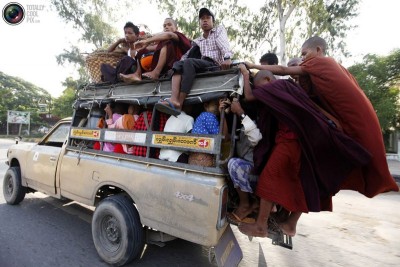 Indian Public Transport 4.jpg