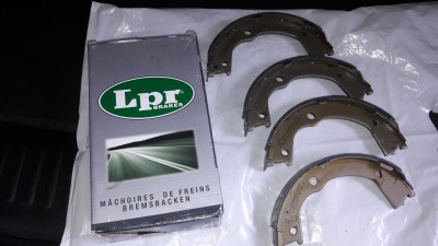 Тормозные колодки ножного тормоза LPR.jpg