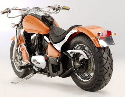 Kawasaki VN 800 Classic mit 200er auf 6.00x15 Conversion.jpg