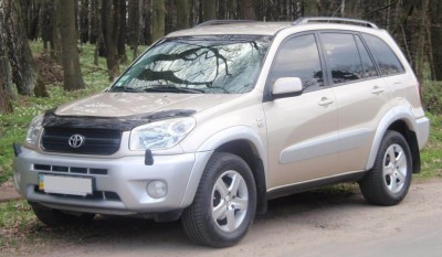 RAV4 II.JPG