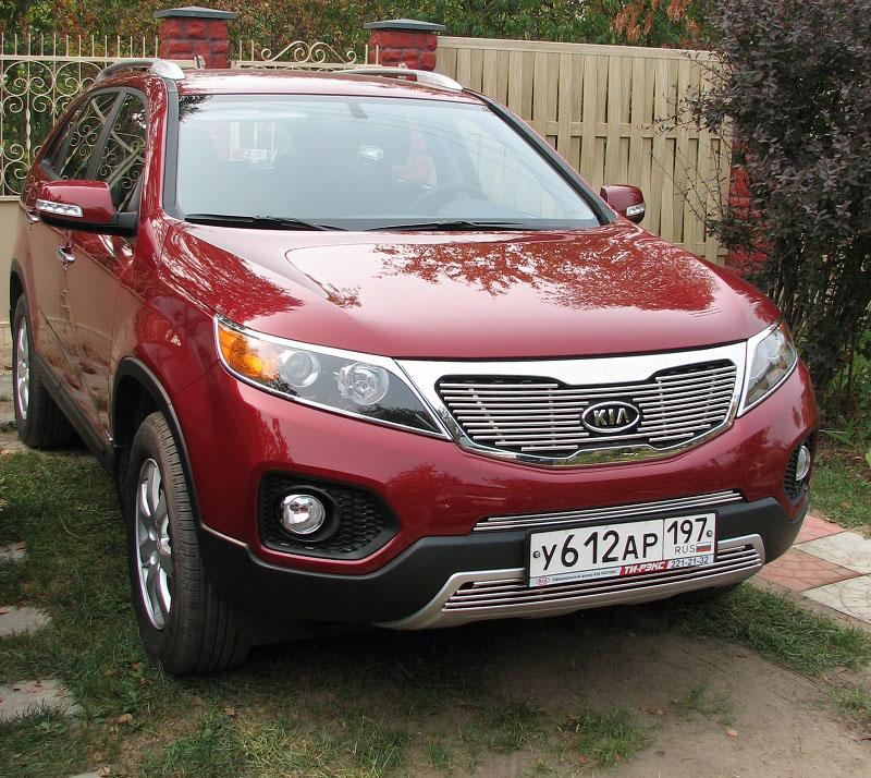 Kia Sorento 2010 Spicy Red + решётки