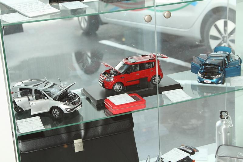 Первая встреча с официалами